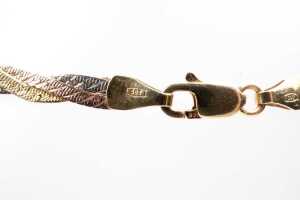 An Italian three tone necklace in 14 carat gold - 4