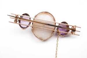 An antique cameo and amethyst brooch in 9 carat rose gold - 3