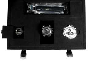 An Omega Speedmaster Professional Moonwatch - 5