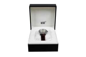 A Mont Blanc automatic chronograph watch - 6