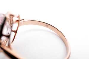 A morganite and diamond ring in 14 carat rose gold - 5
