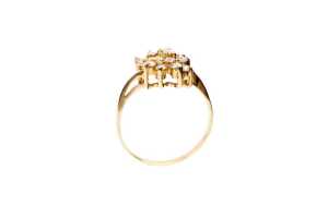 A diamond ring in 18 carat yellow gold - 2