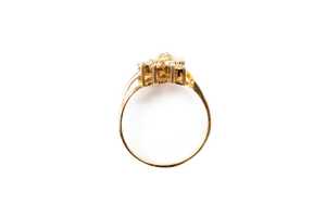 A diamond ring in 18 carat yellow gold - 4