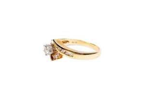 A diamond ring in 18 carat yellow gold - 3