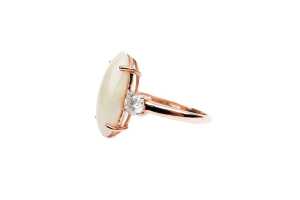 An Andamooka opal and diamond ring in 14 carat rose gold - 3