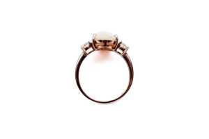 An Andamooka opal and diamond ring in 14 carat rose gold - 4