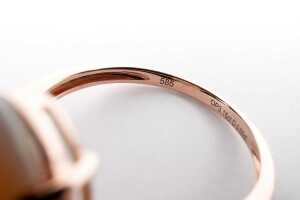 An Andamooka opal and diamond ring in 14 carat rose gold - 5
