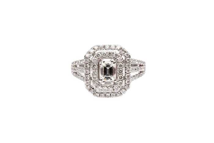 A diamond ring in 14 carat white gold