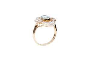 An aquamarine and diamond ring in 14 carat yellow gold - 2