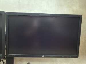 Pair of HP EliteDisplay S231d 23-Inch monitors with dual stand, mouse and docking station - 4