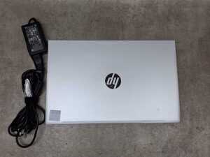 HP ProBook laptop and cables - 3