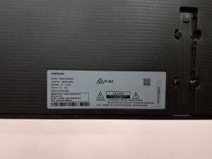 Samsung commercial display screen/smart TV with control box, on a mobile stand - 5