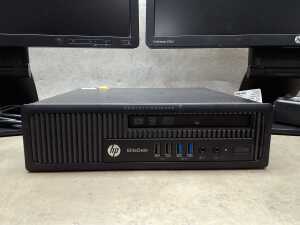 HP Elite desk 800GI PC with two monitors - 2