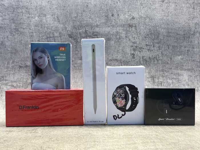Group of tech