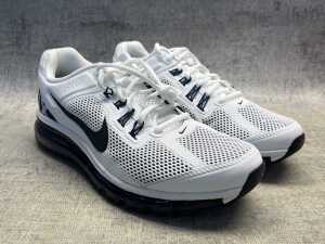 Air Max 2013 size US 11 Men's - 3