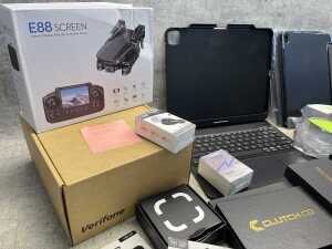 Group of tech - 2