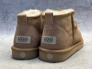 Outback Clothing Co. Ugg Ultra Mini Boot size US 10 Women's - 4