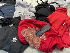 Group of Women's clothing size XS - 5