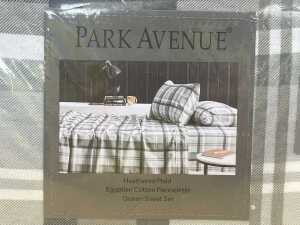 Park Avenue bed sheet set size Q - 2