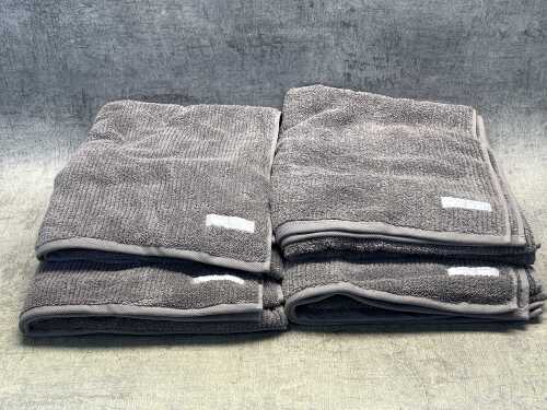 Four Sheridan bath towels