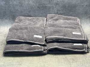 Four Sheridan bath towels