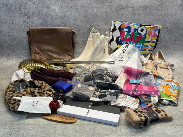 Group of Women's accessories