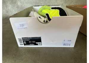 Nike Air Max 270, Women's US 6* - 4