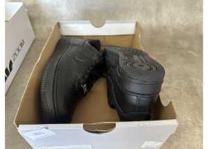 Nike Air Force 1 '07 Black, Women's US 6.5* - 5