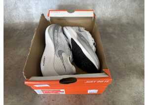 Nike ZoomX Vaporfly Next 2 'White Metallic Silver', Men's US 7* - 5