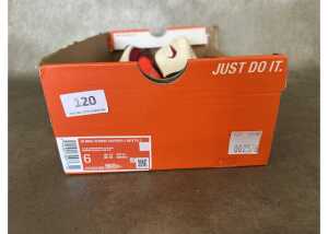 Nike ZoomX Vaporfly Next 2 'Flash Crimson', Women's US 6* - 3
