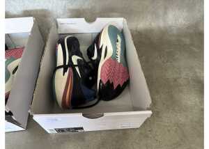 Nike Zoom GT Cut 2 'Black Summit White' , Women's US 7.5* - 5