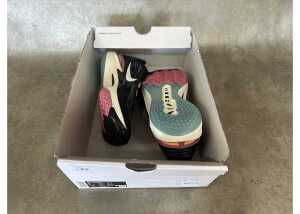 Nike Zoom GT Cut 2 'Black Summit White', Women's US 7.5* - 5