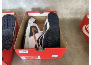 Nike Dunk Low SE 'Thunder Blue', Kids US 7Y - 5