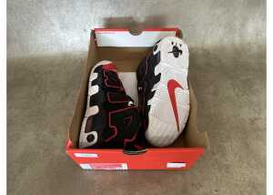 Nike Air More Uptempo '96 'Red Toe', Kids US 6Y - 5