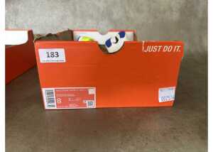 Nike ZoomX Vaporfly Next 2 'White Volt Racer Blue', Men's US 8* - 4