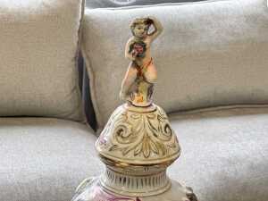 Capodimonte hand painted ceramic urn - 2