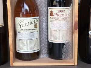 Six bottles of assorted wines and beer including The Premier's 1992 chardonnay and cabernet shiraz in presentation box - 3