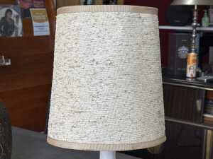 Mid-century Italian orange and white ceramic table lamp - 2