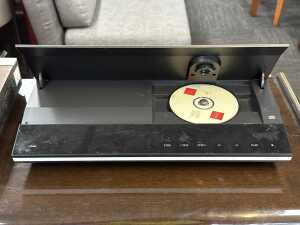 Bang and Olufsen Beogram CD 4500 CD player - 2