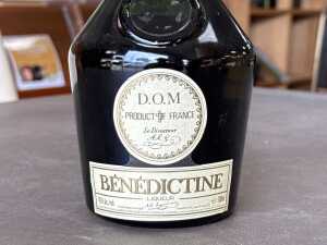 Benedictine D.O.M French liqueur - 2