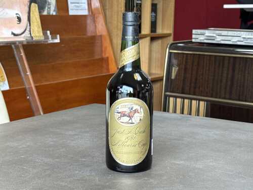 St. Hallett 'Just a Dash' 1981 Melbourne vintage port