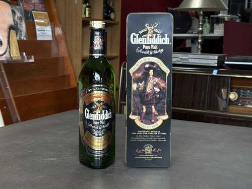 Glenfiddich Clan Murray Pure Malt Scotch Whisky in presentation tin