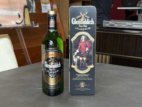 Glenfiddich Clan Sutherland pure malt Scotch whisky in presentation tin
