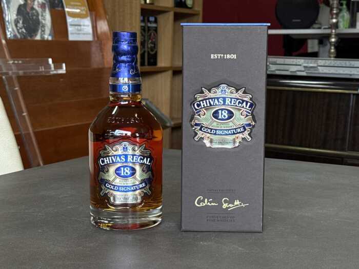 Chivas Regal 18yo Gold Signature blended Scotch whisky in original box