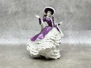 Royal Doulton Christmas Day 2004 porcelain figure in original box