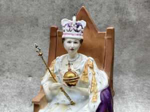 Royal Doulton Classics 'Queen Elizabeth II Coronation' porcelain figure in original box - 2