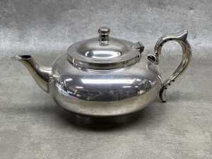 Challenge silver plated three piece tea service - 2
