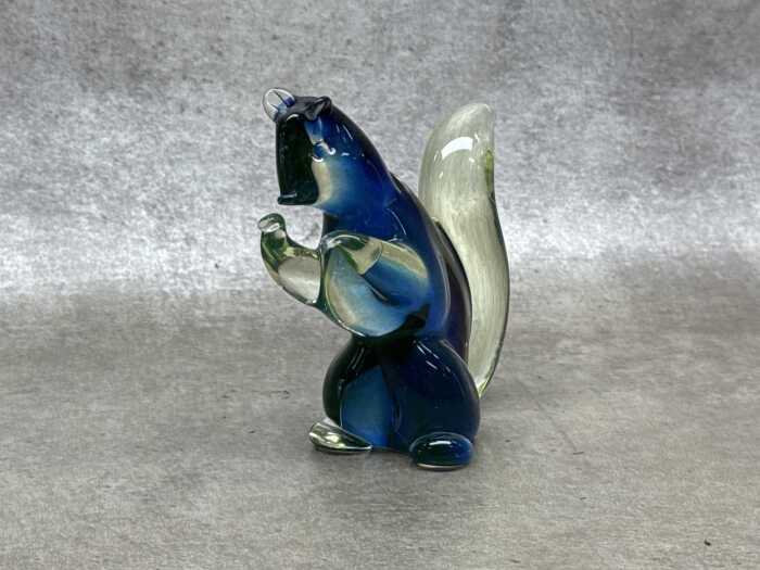 Uranium art glass squirrel figure