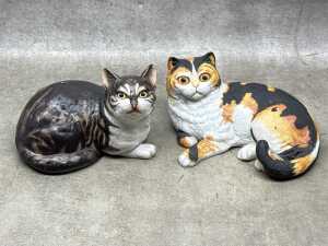 Two Franklin porcelain hand-painted cat figures by Eric Tenney