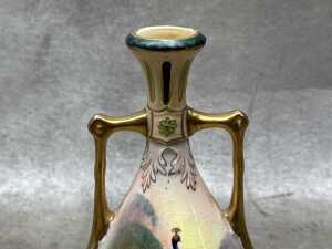 Pair of Crown Devon hand-painted porcelain vases - 3